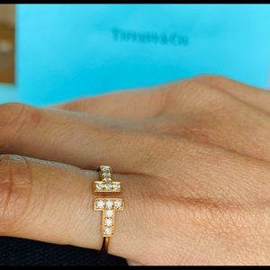 18R DIAMOND T WIRE RING - size 7 - LIMITED EDITION